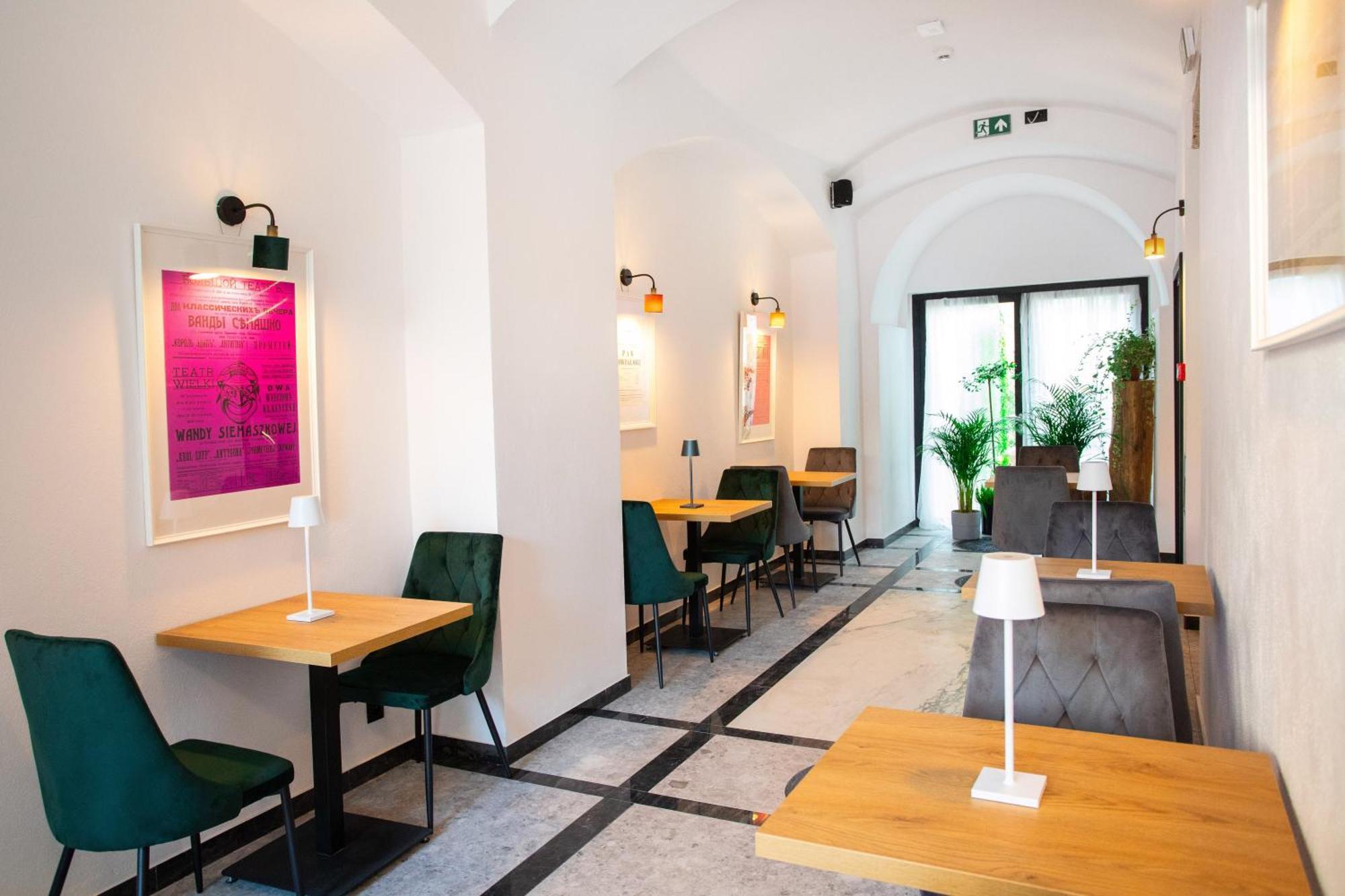 Hotel Teatr Krasków Εξωτερικό φωτογραφία